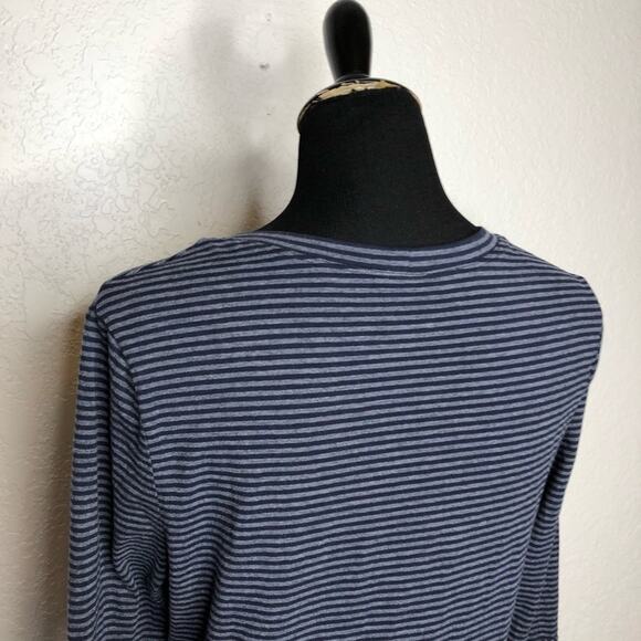 Cabi Wonder Tee navy gray striped long sleeve knit top size Medium #3808 - Picture 9 of 13